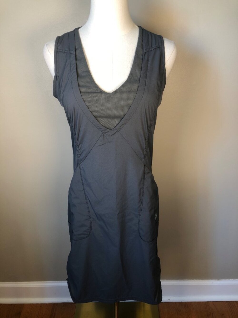 Indygena Sleeveless Performance Gray Shift Dress Lightweight Travel Sporty Sz XS